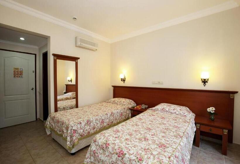 Номер Стандарт Вид на Сад, Yel Holiday Resort   All Inclusive