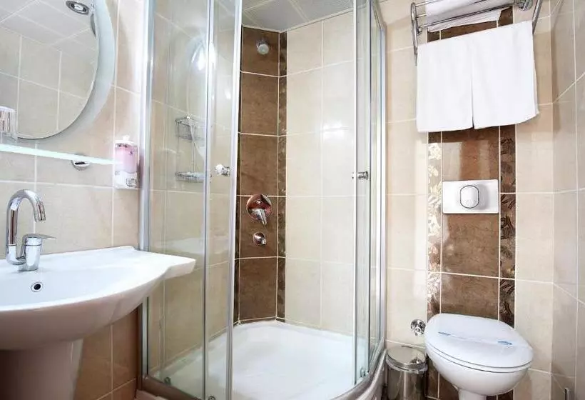 Perhehuone Kerrossängyt, Yel Holiday Resort   All Inclusive