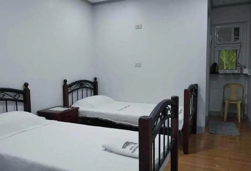 Deluxe-huone, Reddoorz At Guimod Transient House Ilocos Sur