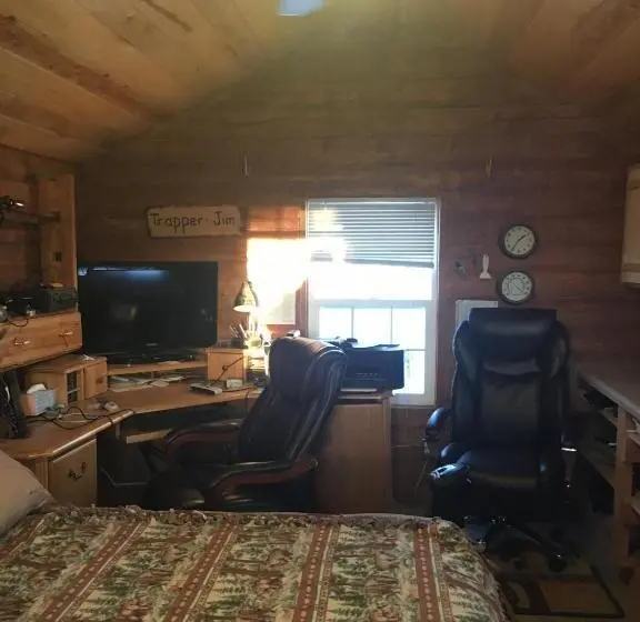 レイクビュースタンダードルーム, Alaska Log Cabins On The Pond