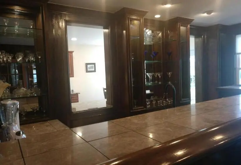 １ベッドルームハウス, Kingsbay Mansion And Vacation Rental Houses