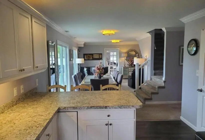 ４ベッドルームハウス, Kingsbay Mansion And Vacation Rental Houses