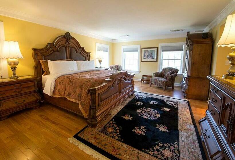 Номер Deluxe Кровать Кинг, Kingsbay Mansion And Vacation Rental Houses