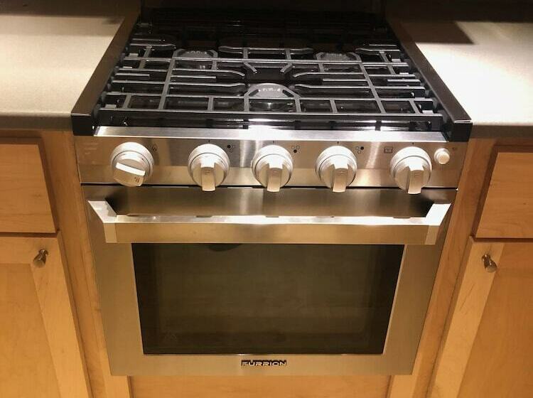 豪华小屋, Redwood Cabins