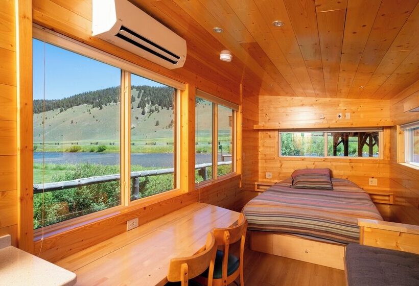 豪华小屋, Redwood Cabins