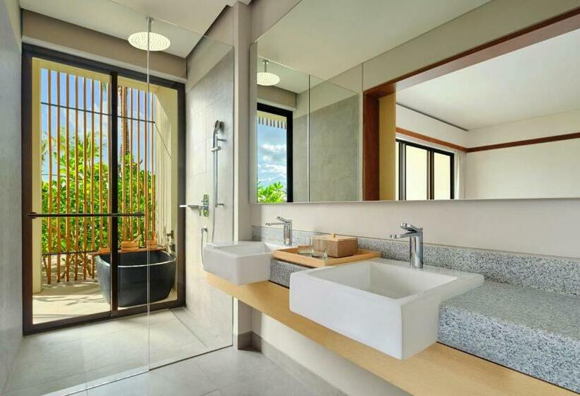 스탠다드 룸 킹사이즈 침대, Sheraton Belitung Resort