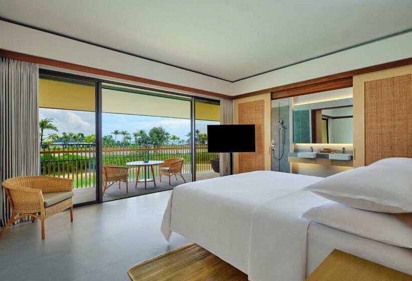 스탠다드 룸 킹사이즈 침대, Sheraton Belitung Resort