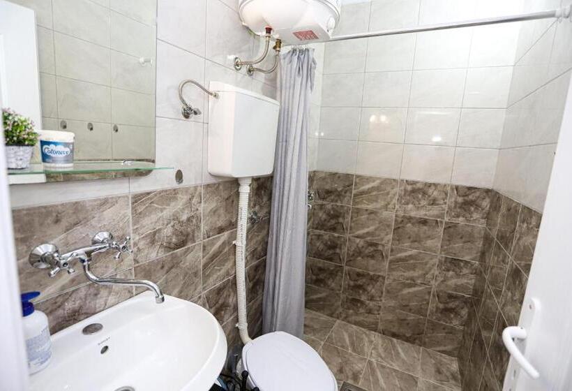 آپارتمان 1 خوابه, Guest House Topla