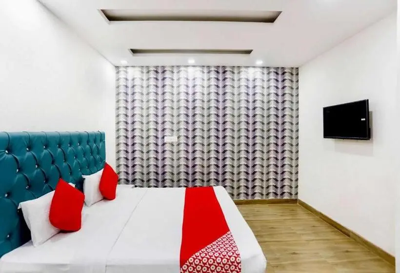 اتاق استاندارد, Fabhotel The Crystal Palace