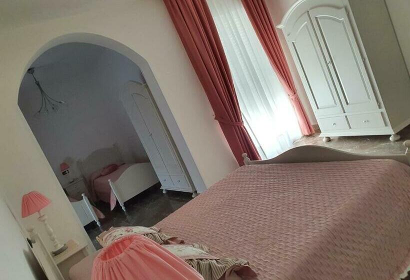 スタンダードルーム, L'attico B&b