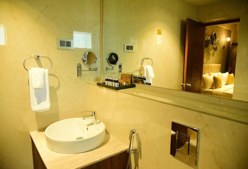 חדר אקזקיוטיב, Lazdana Hotel Bangalore