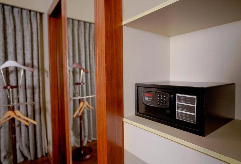 Mini Suite, Lazdana Hotel Bangalore
