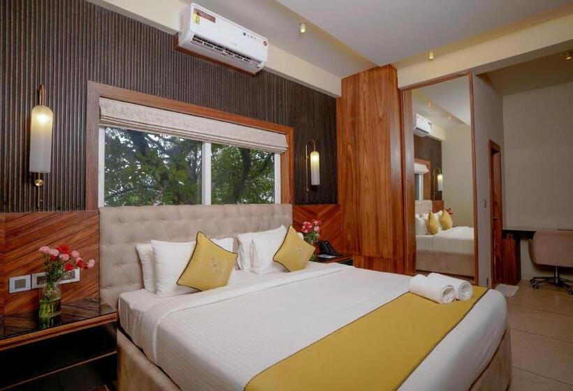 חדר קלאסי מיטת קינג סייז, Lazdana Hotel Bangalore