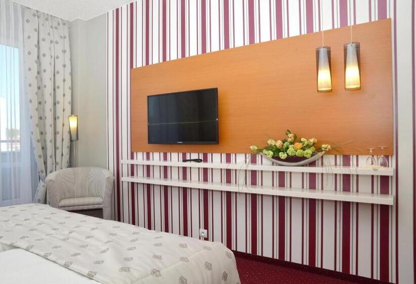 غرفة قياسية, Avanti