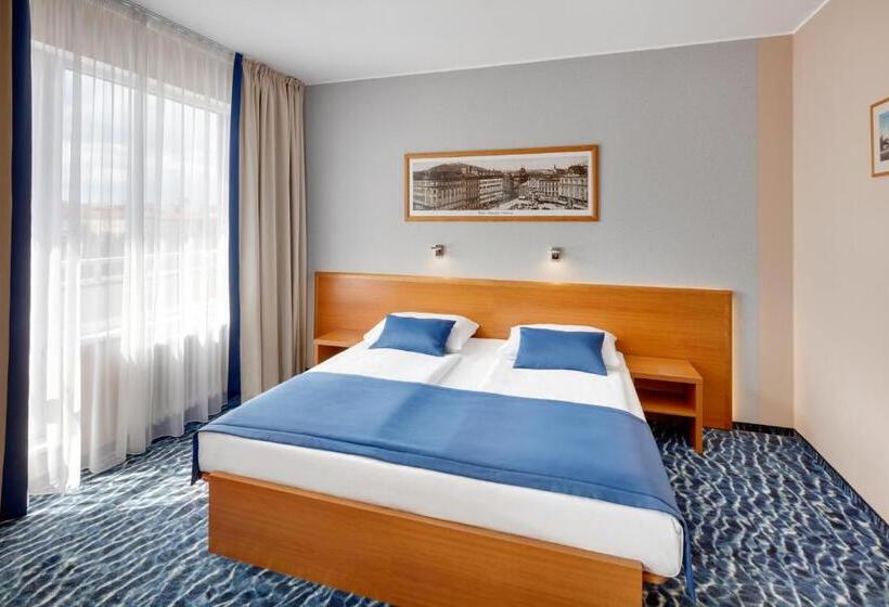 شقة سوبريور غرفة واحدة, Avanti