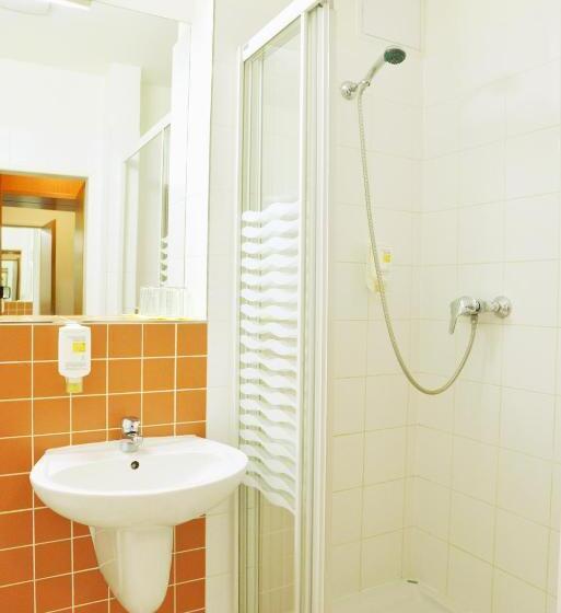 غرفة بريميوم, Avanti