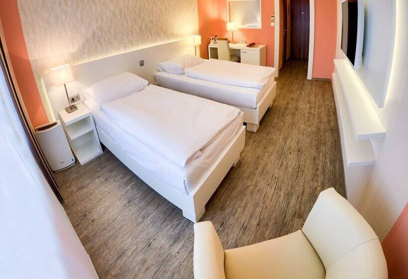 غرفة قياسية, Avanti