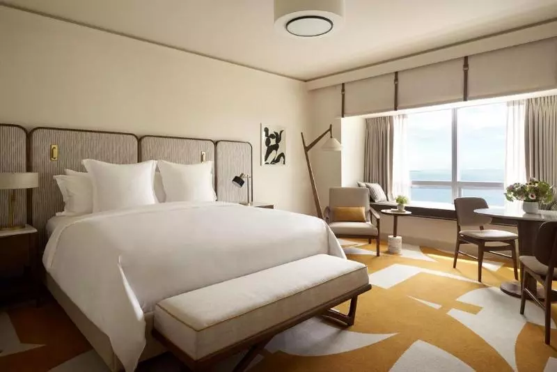 اتاق استاندارد با چشم‌انداز, Four Seasons Hotel Miami