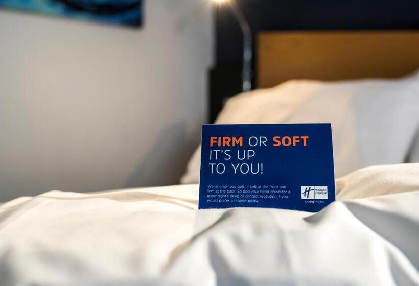 חדר סטנדרט, Holiday Inn Express Bedford, An Ihg