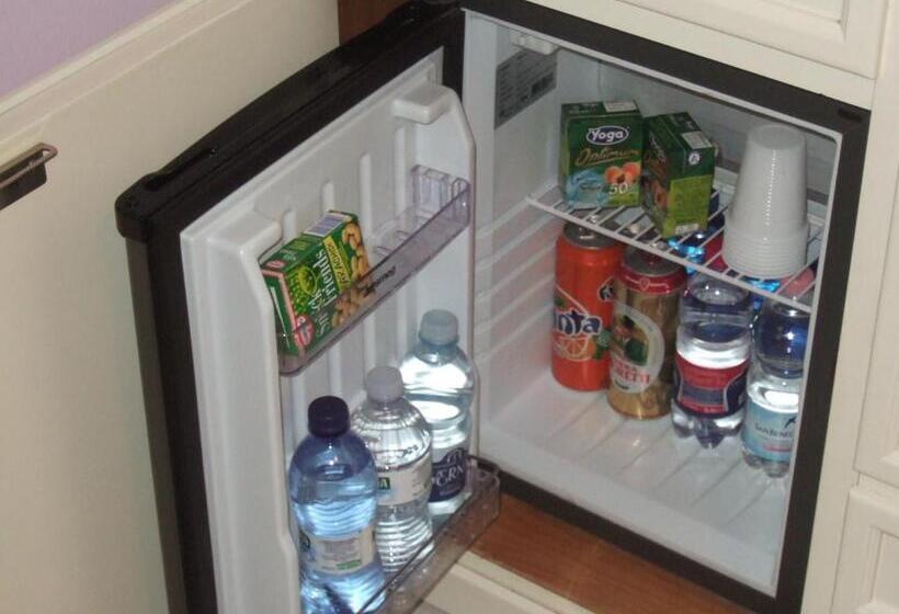 غرفة قياسية, La Torre