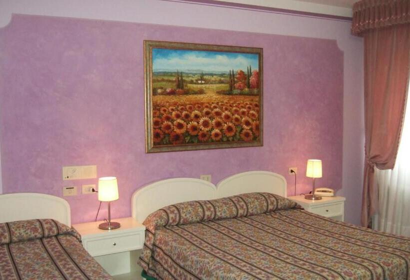 غرفة سوبيريور, La Torre