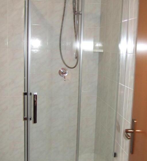 غرفة سوبيريور, La Torre