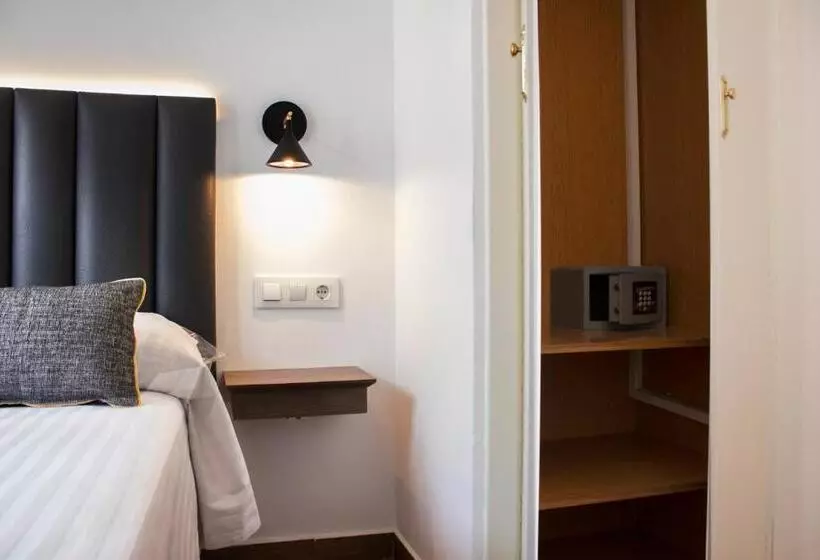 اتاق استاندارد یک نفره, Madrisol
