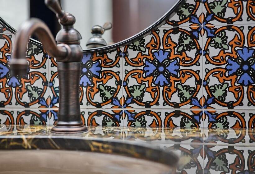 غرفة قياسية سرير مزدوج, Mar Monte Hotel, In The Unbound Collection By Hyatt