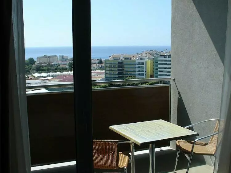 スタンダードルーム, Vip Executive Azores