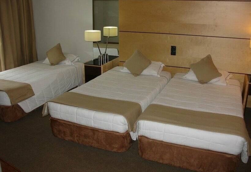 Номер Стандарт Трехместный, Vip Executive Azores