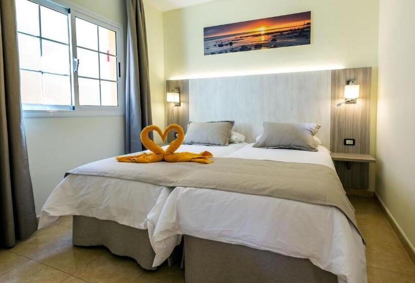 Апартаменты 1 Спальня с Террасой, Villa Del Mar