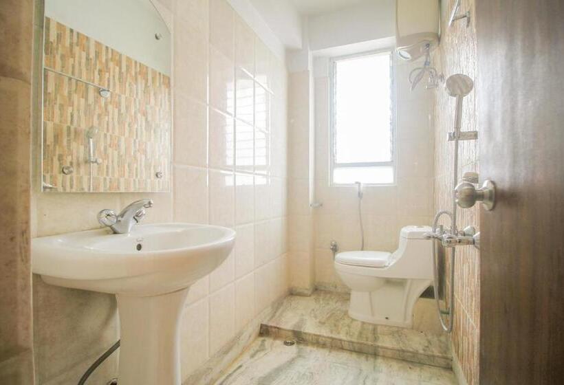 اتاق استاندارد سه نفره, Super Townhouse Oak Saramsa Garden