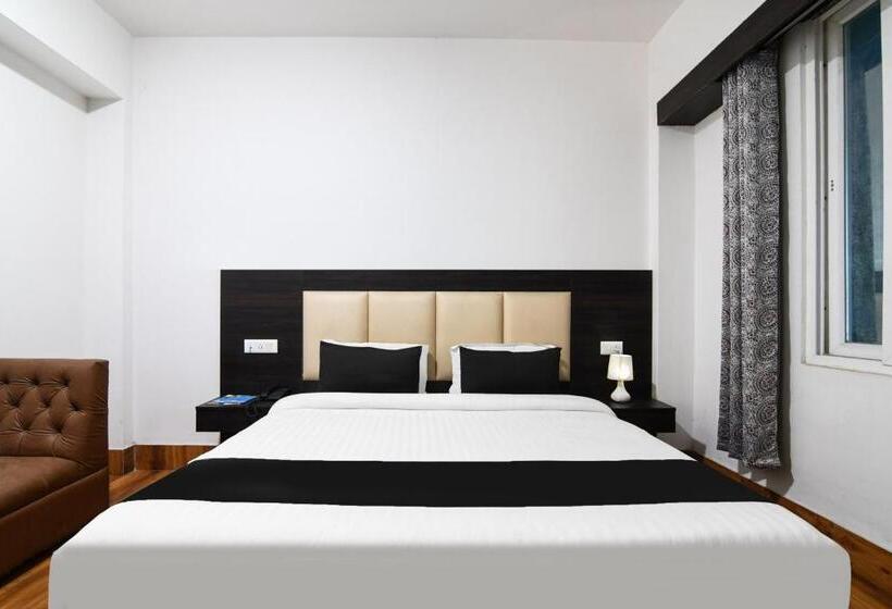 اتاق استاندارد سه نفره, Super Townhouse Oak Saramsa Garden