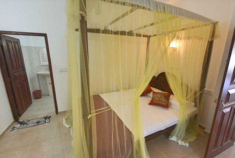 Апартаменты 1 Спальня с Балконом, The Lodge Unawatuna
