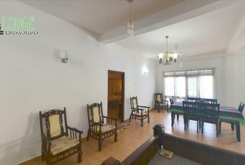 低层单卧公寓, The Lodge Unawatuna