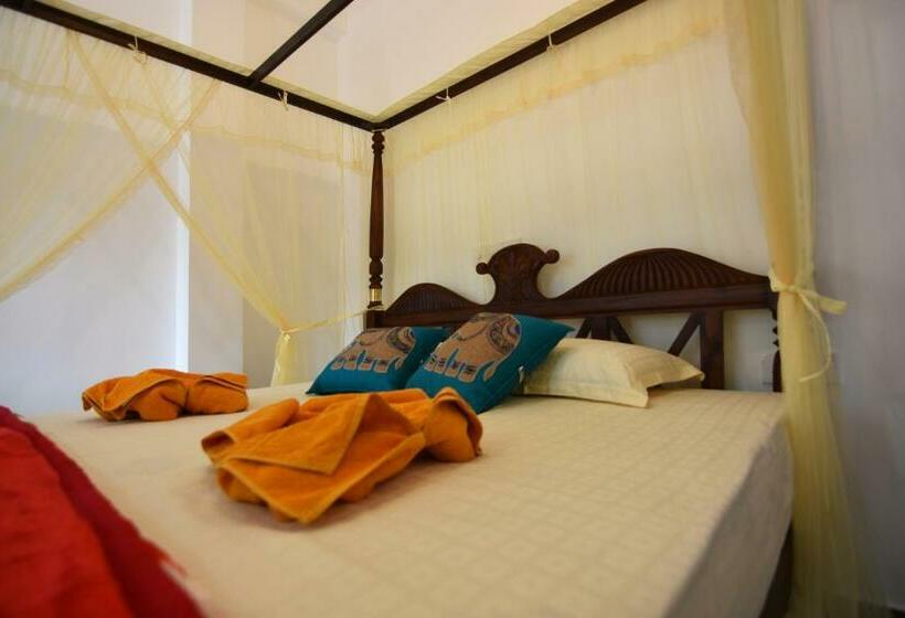 Номер Deluxe, The Lodge Unawatuna