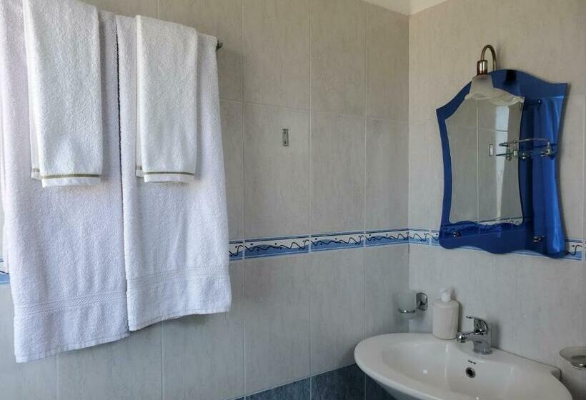 バルコニー付きスタンダードトリプルルーム, Vila Malo 1