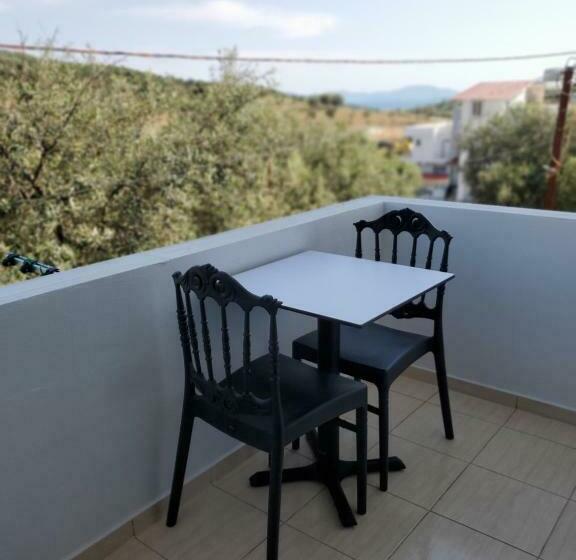 バルコニー付きスタンダードトリプルルーム, Vila Malo 1