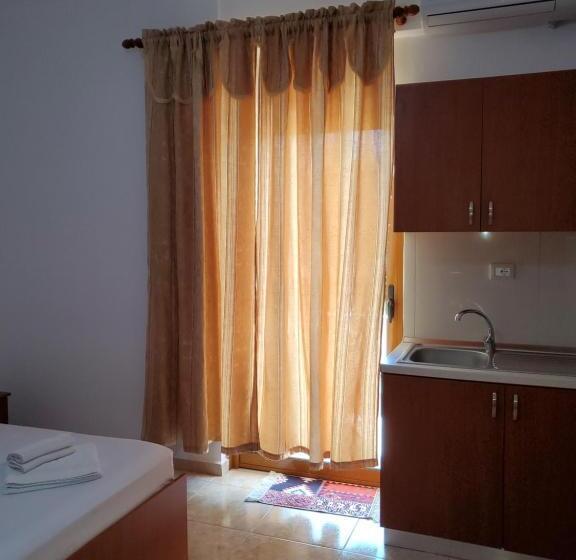 バルコニー付きスタンダードトリプルルーム, Vila Malo 1