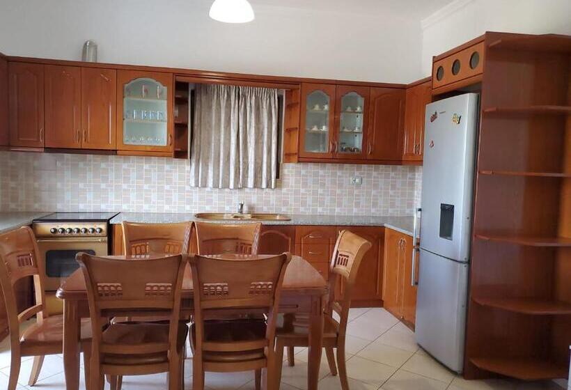 バルコニー付きスタンダードステューディオ, Vila Malo 1