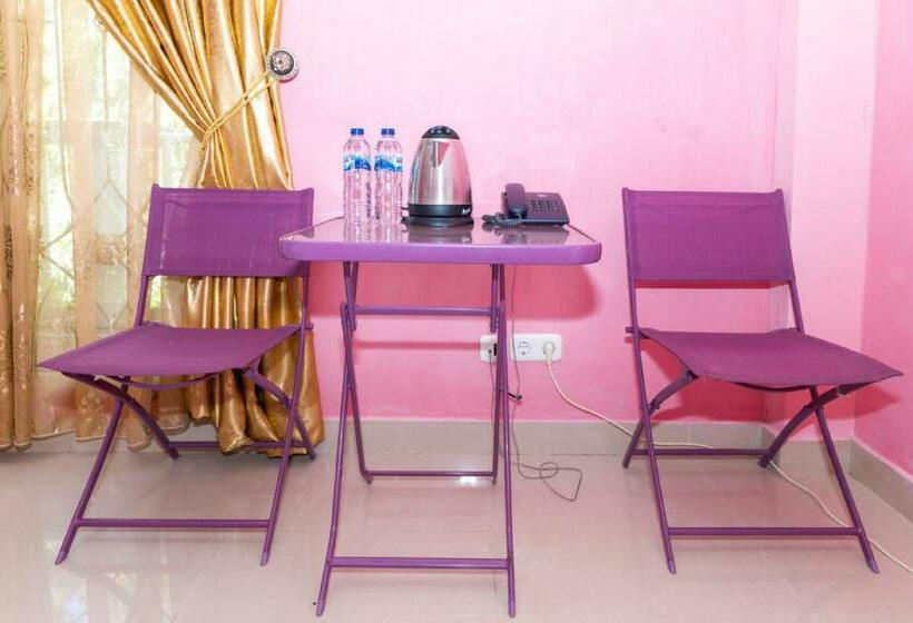 标准间, Reddoorz Premium @ Sea Residence Manado