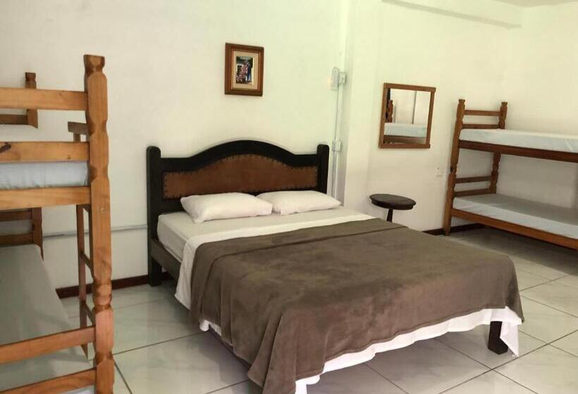 سوییت خانوادگی, Suítes Casarão