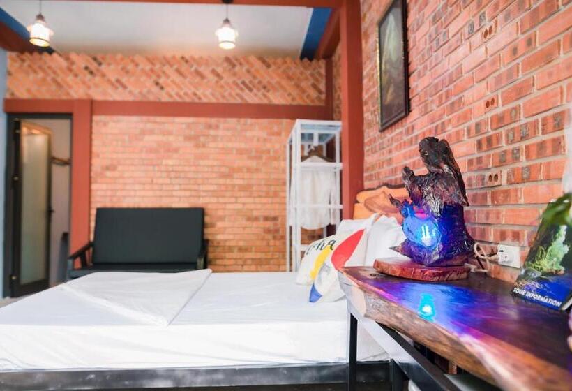 اتاق لوکس با تخت بزرگ, Vu S Homestay