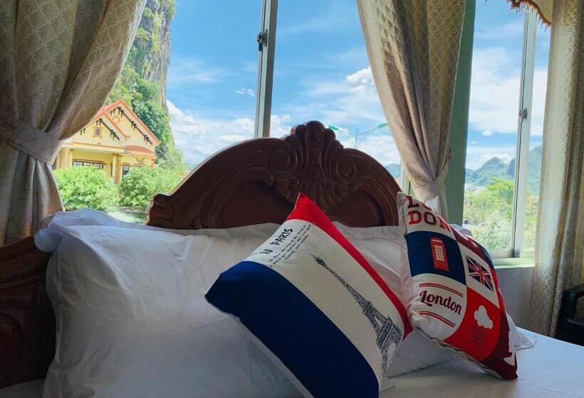 اتاق استاندارد با چشمانداز کوهستان, Vu S Homestay