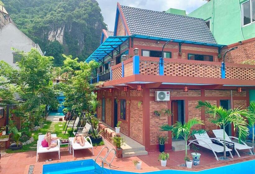 اتاق لوکس با تخت بزرگ, Vu S Homestay