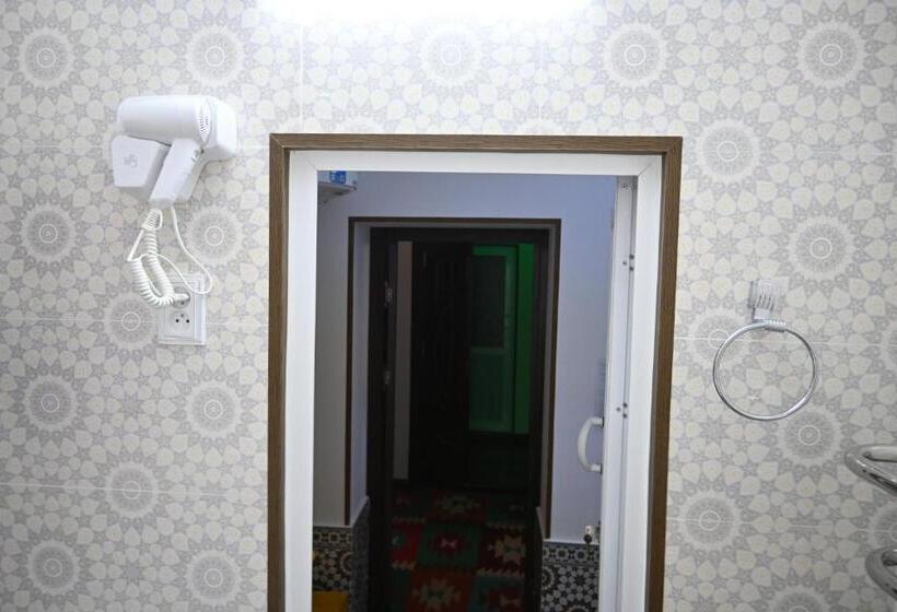 디럭스 룸, Khiva Tosh Darvoza & Trip Service