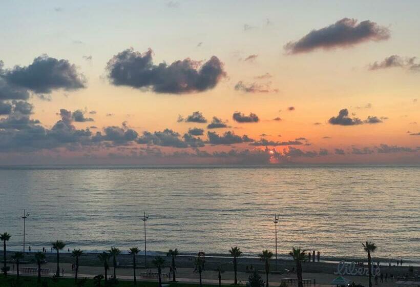 استودیوی استاندارد با چشم‌انداز دریا, Sea View Apartments Orbi Beach Tower