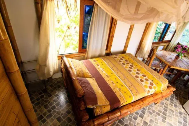 بانگلوی استاندارد, Oceanic Bungalows