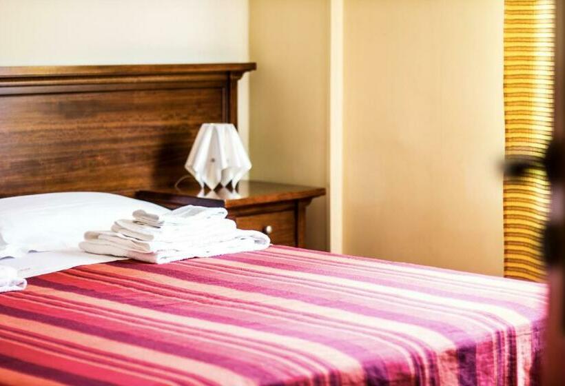 غرفة قياسية مزوَّدة بشُرفة, B&b Porta Bagni