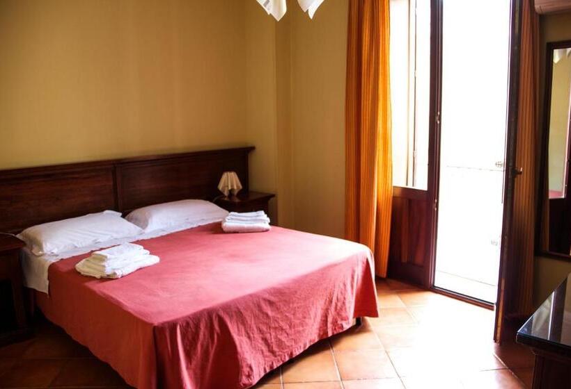 带阳台套房, B&b Porta Bagni